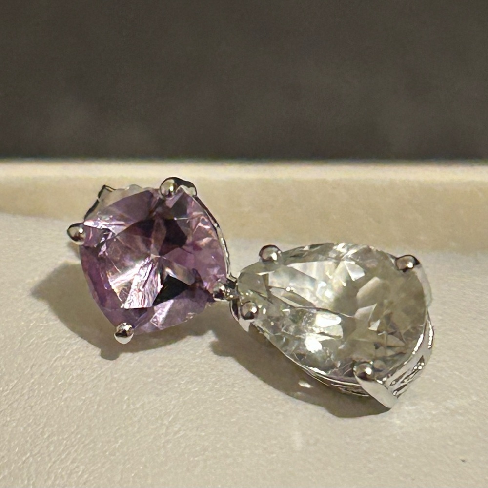 Stunning Designer 9CTW Purple and Green Amethyst Tear Drop Earrings - Picture 3 of 5